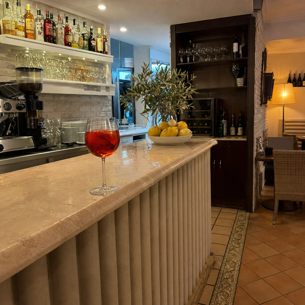 Il Pomodoro · Bar